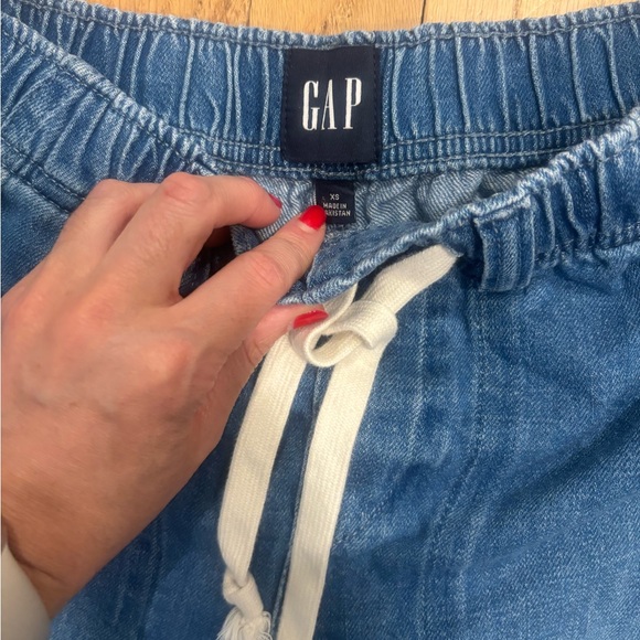 GAP Drawstring Relaxed Light Blue Jeans - Picture 4 of 5